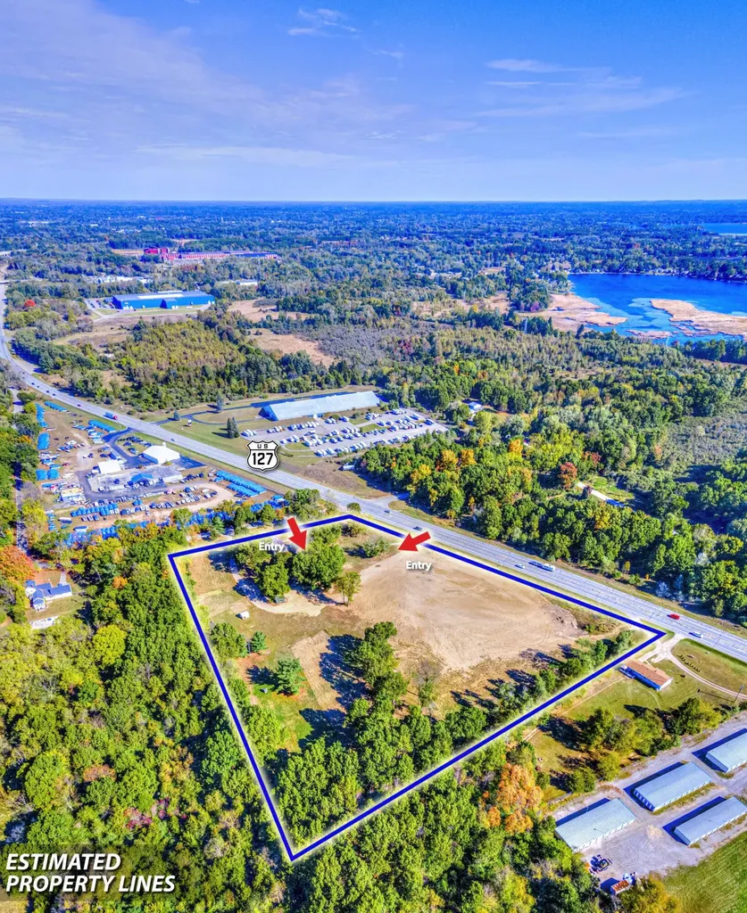 5472 S Meridian Road Summit Township MI 49201