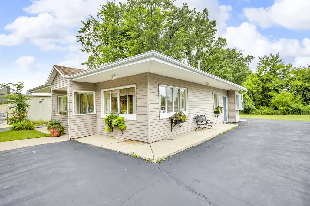 7394 Moscow Road Hanover Township MI 49246