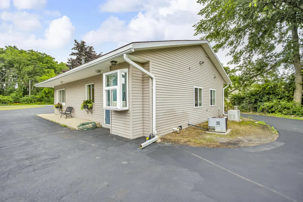 7394 Moscow Road Hanover Township MI 49246