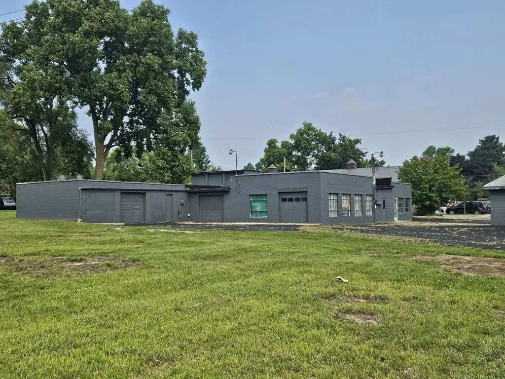 1044 Cooper Street Jackson City MI 49202