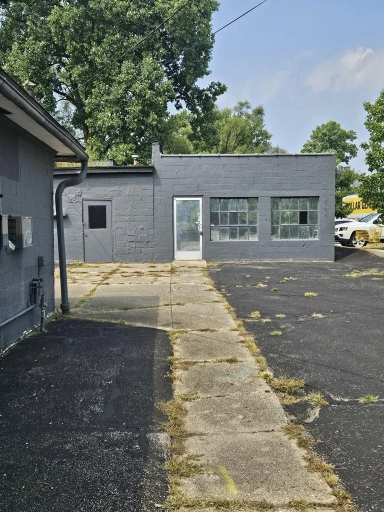 1044 Cooper Street Jackson City MI 49202