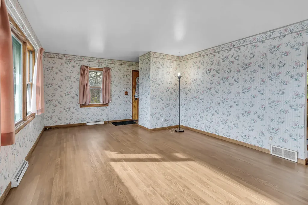 4946 Page Avenue Leoni Township MI 49254