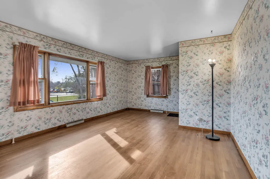 4946 Page Avenue Leoni Township MI 49254