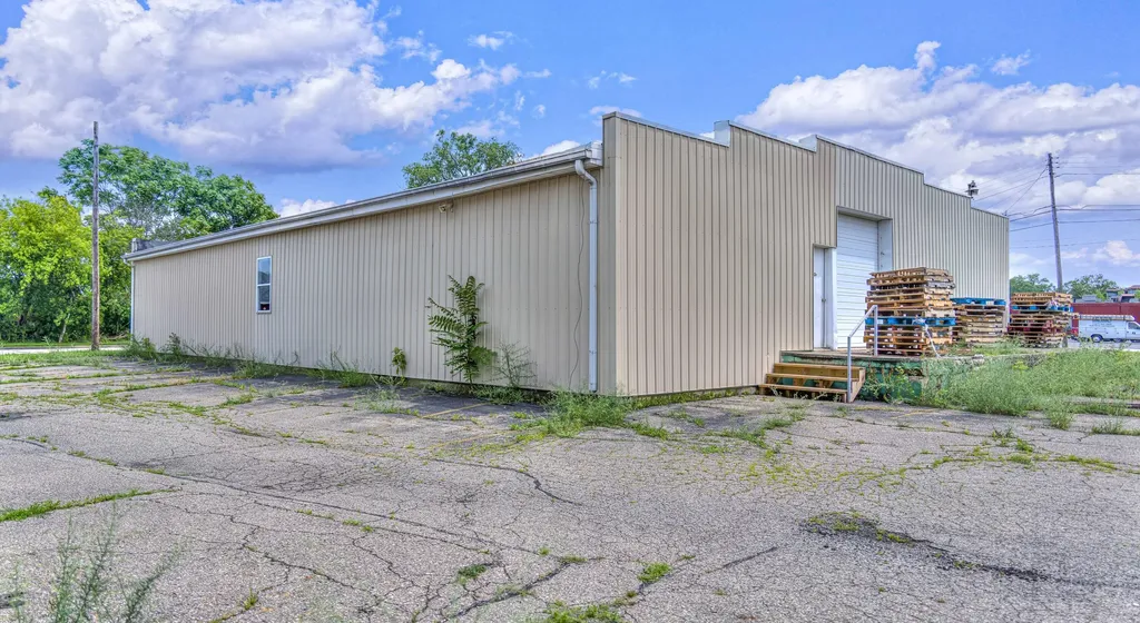 409-429 Hupp Avenue Jackson City MI 49201