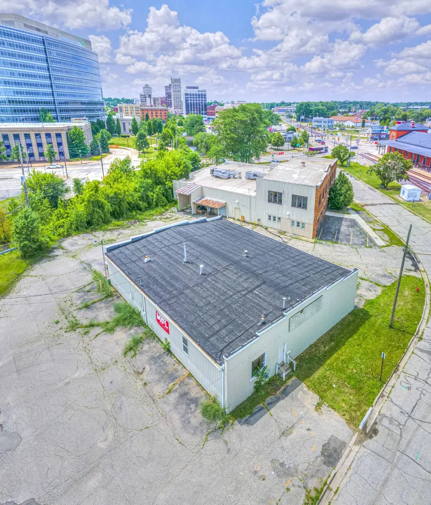 409-429 Hupp Avenue Jackson City MI 49201