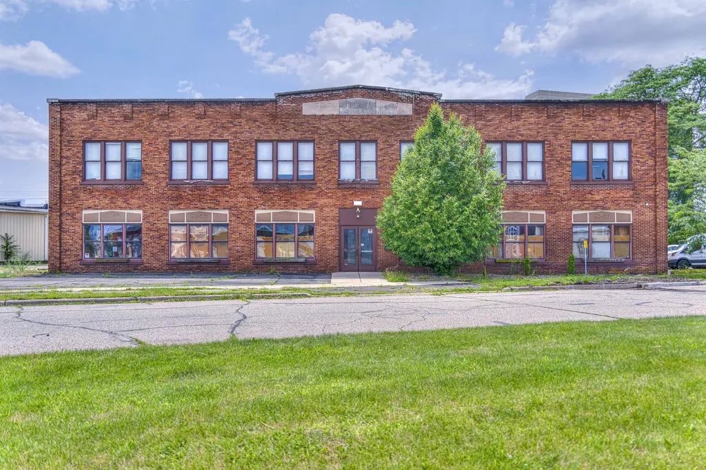 409-429 Hupp Avenue Jackson City MI 49201