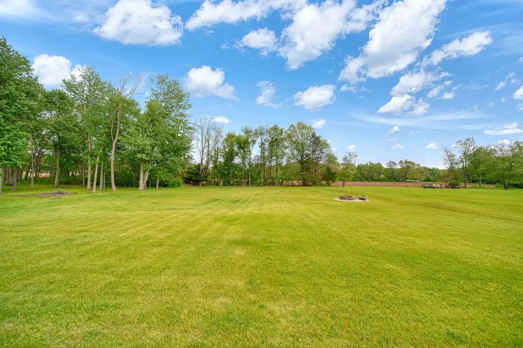 7465 Cement City Road Columbia Township MI 49230