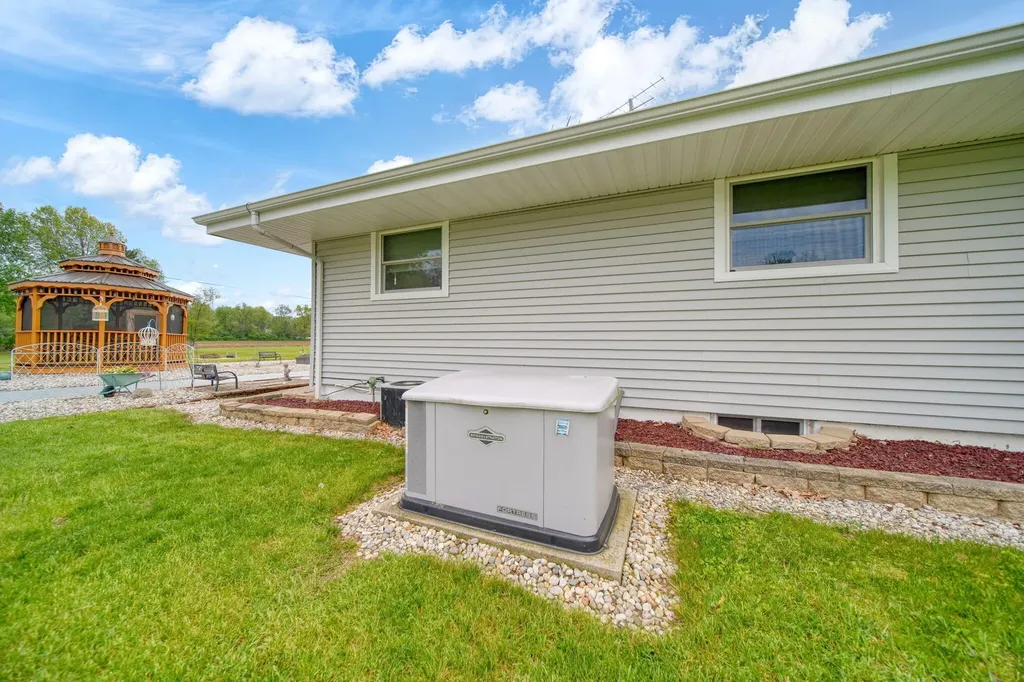 7465 Cement City Road Columbia Township MI 49230
