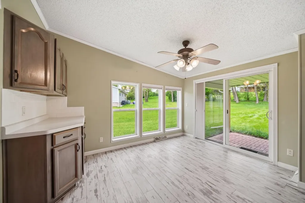 120 Kathy Lane Columbia Township MI 49230