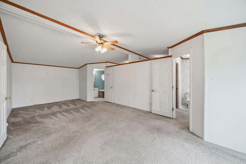 120 Kathy Lane Columbia Township MI 49230
