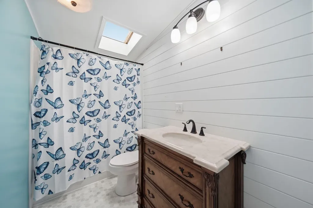 120 Kathy Lane Columbia Township MI 49230