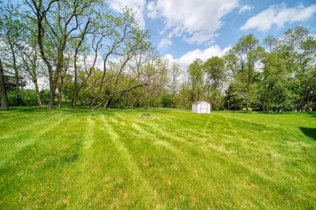120 Kathy Lane Columbia Township MI 49230