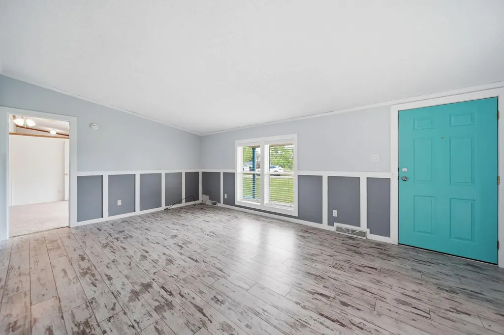 120 Kathy Lane Columbia Township MI 49230