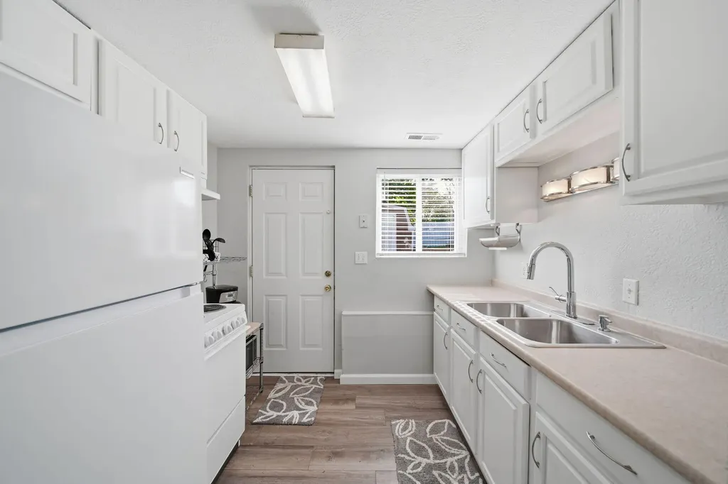 2948 Russell Court Columbia Township MI 49234