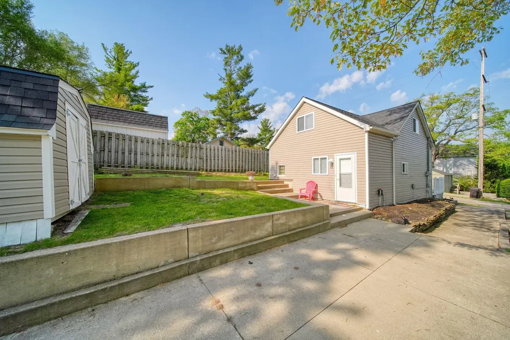 2948 Russell Court Columbia Township MI 49234
