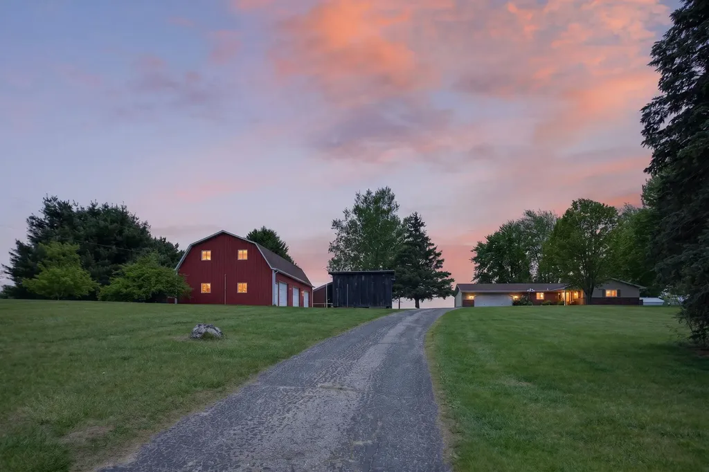 4415 N Rogers Highway Raisin Township MI 49229