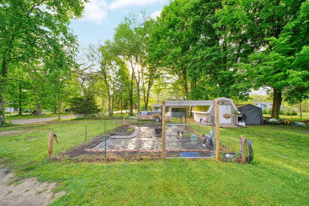 3293 Albion Road Concord Township MI 49237