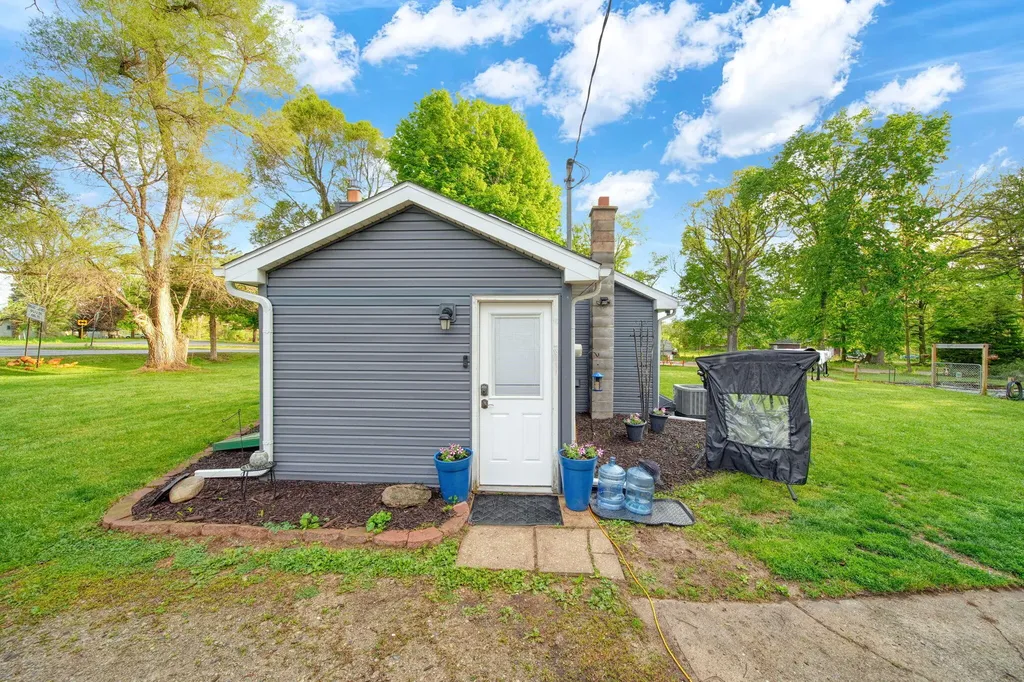 3293 Albion Road Concord Township MI 49237