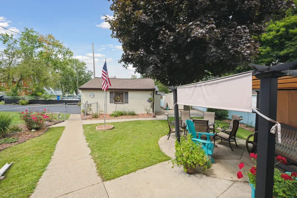 1038 S West Avenue Jackson City MI 49203