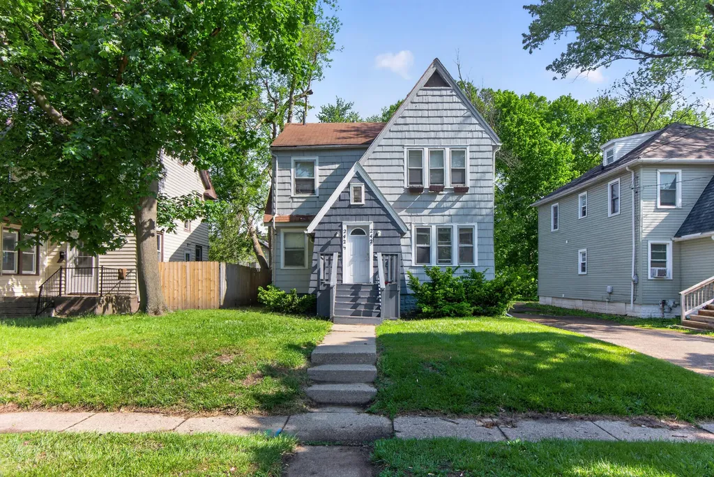 242 W High Street Jackson City MI 49203