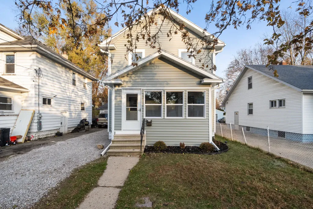 317 Orange Street Jackson City MI 49202