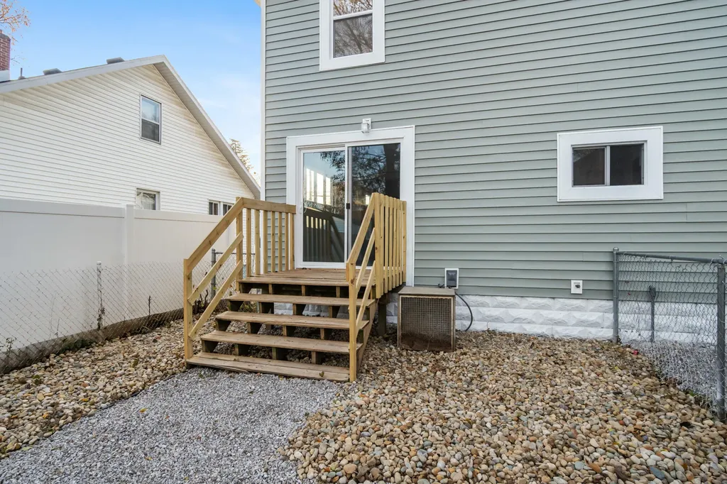 317 Orange Street Jackson City MI 49202