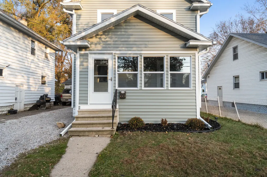 317 Orange Street Jackson City MI 49202