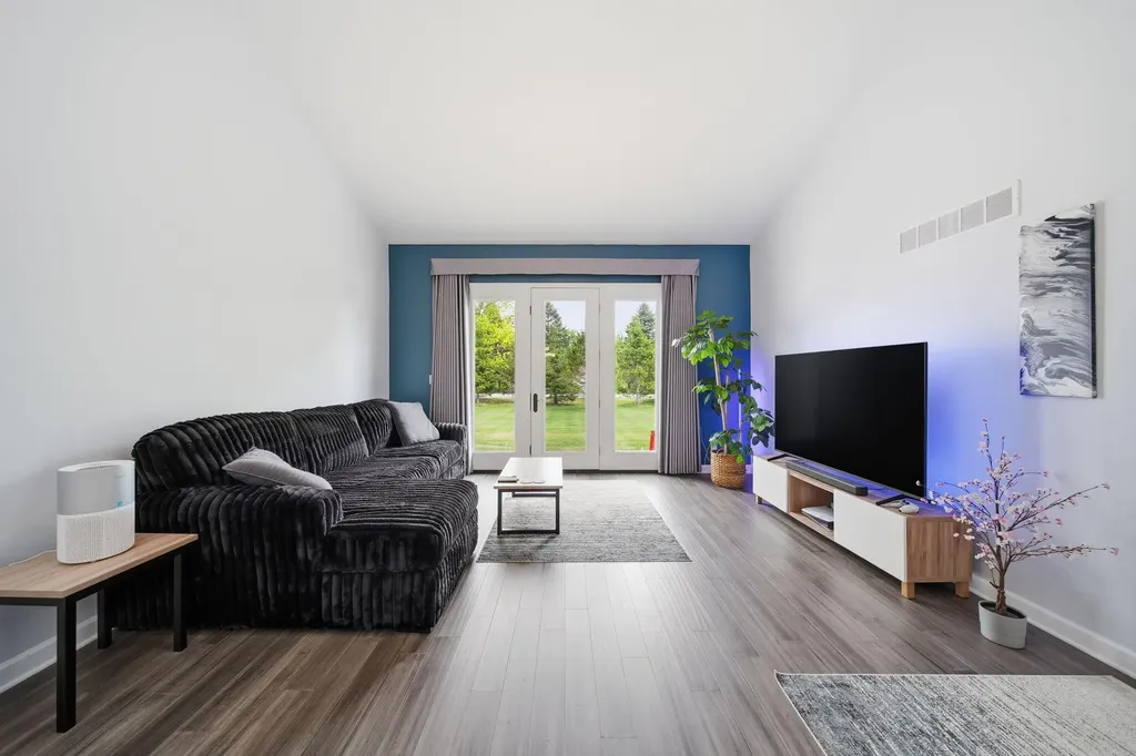 4015 Eastbridge Circle Stockbridge Village MI 49285