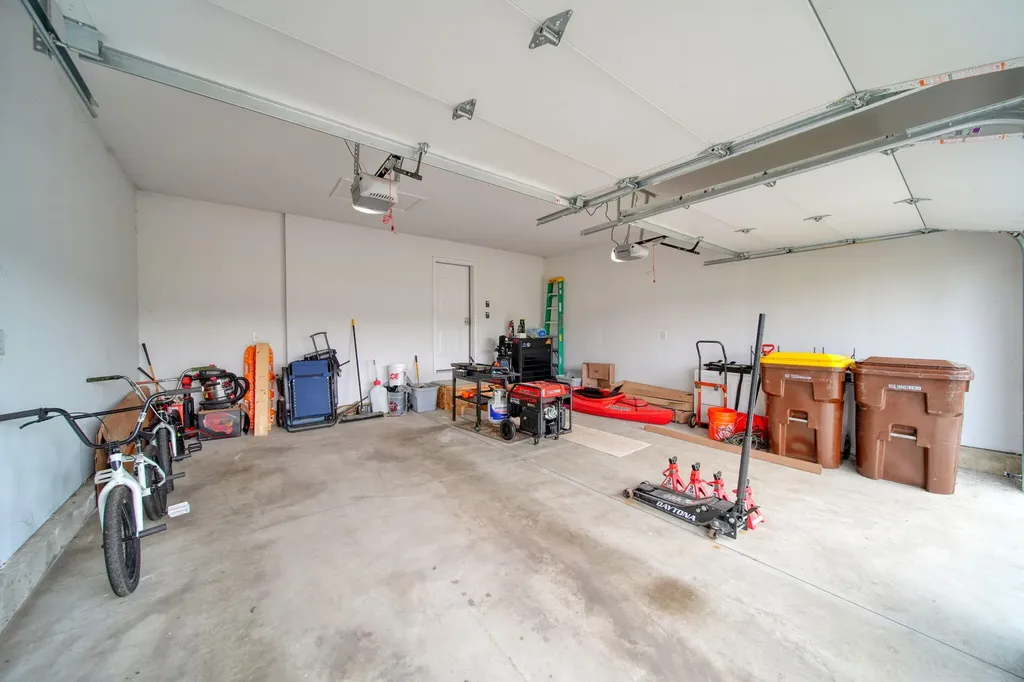 4015 Eastbridge Circle Stockbridge Village MI 49285