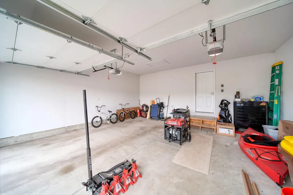 4015 Eastbridge Circle Stockbridge Village MI 49285