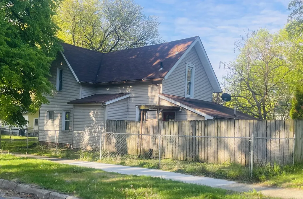 412 Quarry Street Jackson City MI 49201