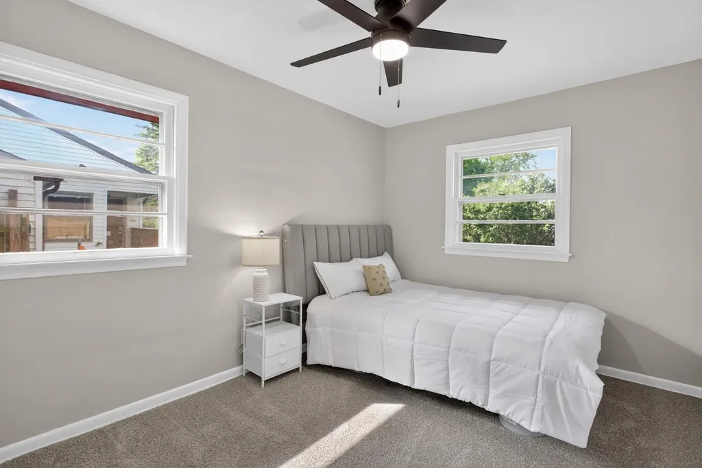 2136 Bruce Avenue Lansing City MI 48915
