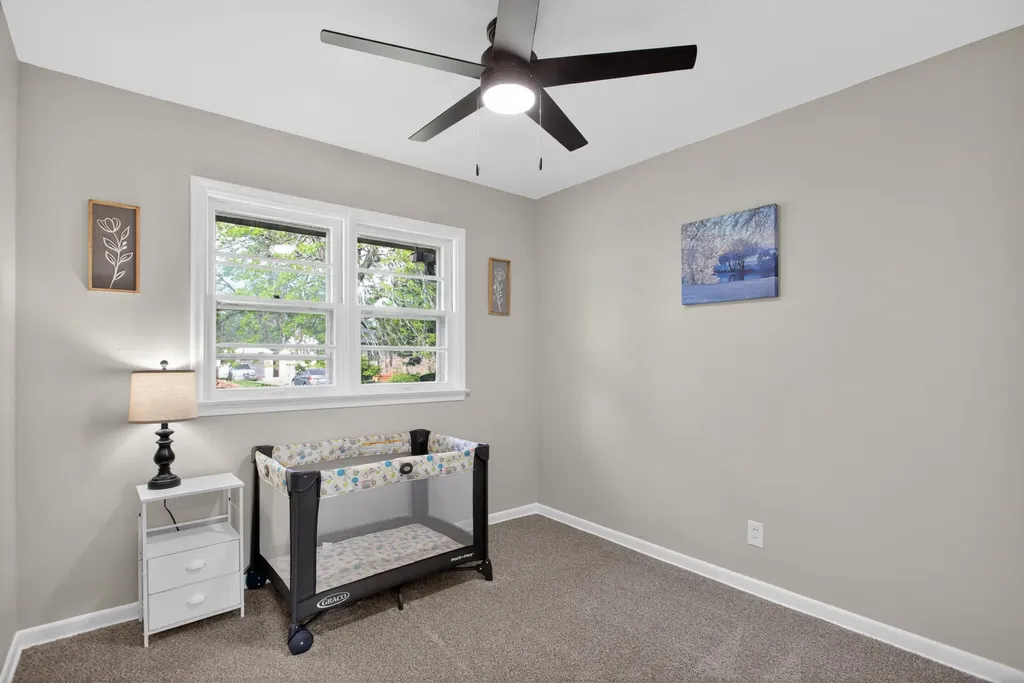 2136 Bruce Avenue Lansing City MI 48915
