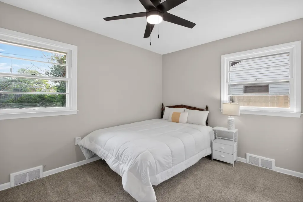 2136 Bruce Avenue Lansing City MI 48915