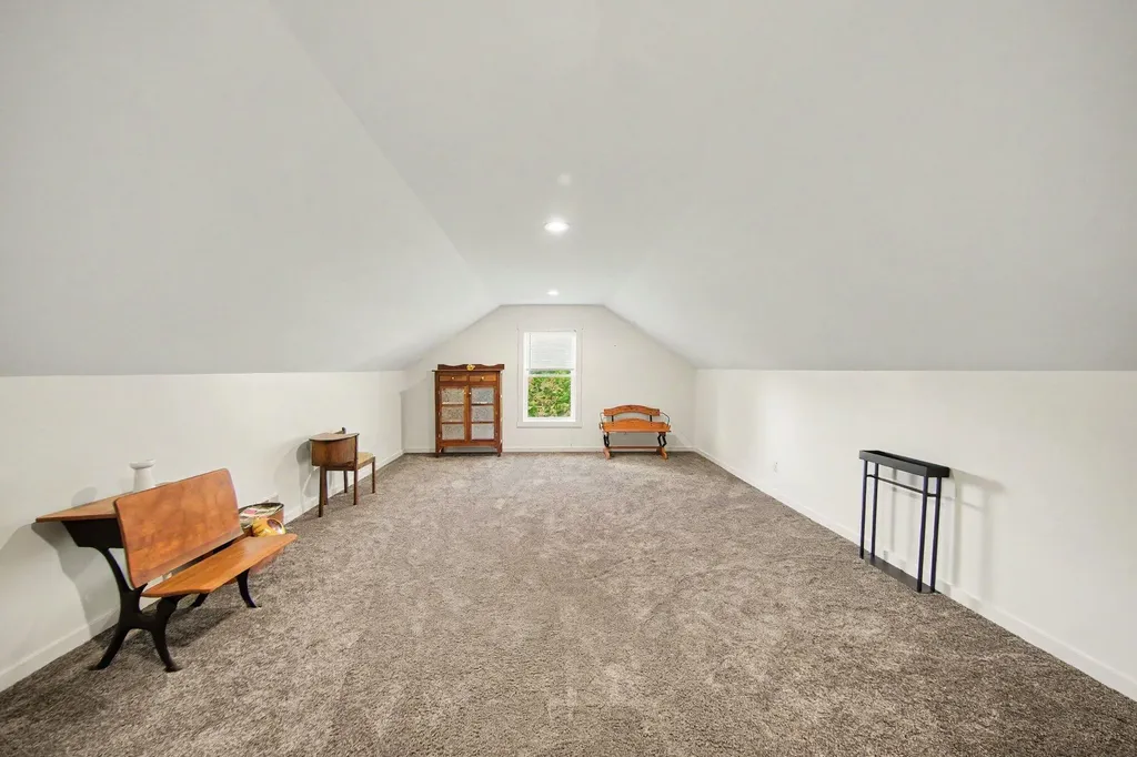 7572 Tucker Lane Leoni Township MI 49201