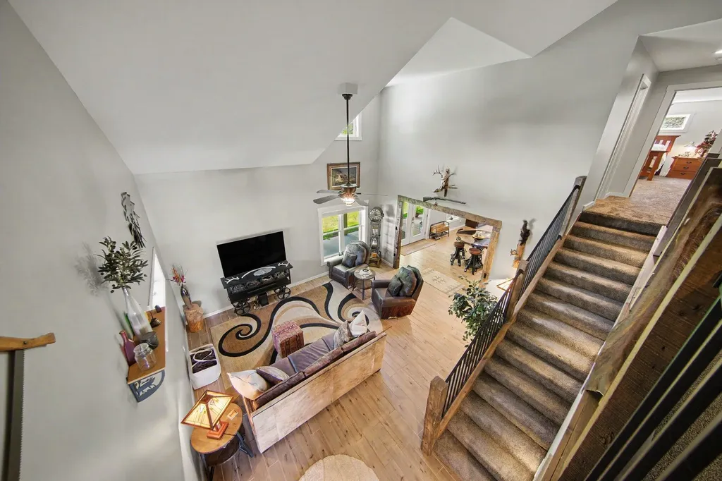 7572 Tucker Lane Leoni Township MI 49201