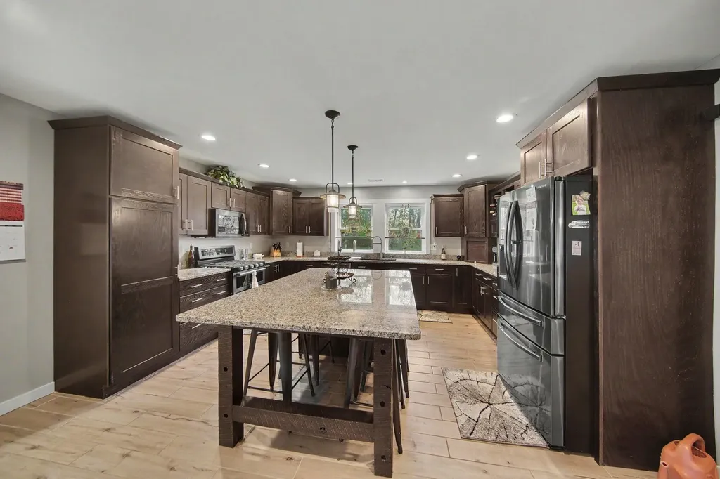 7572 Tucker Lane Leoni Township MI 49201