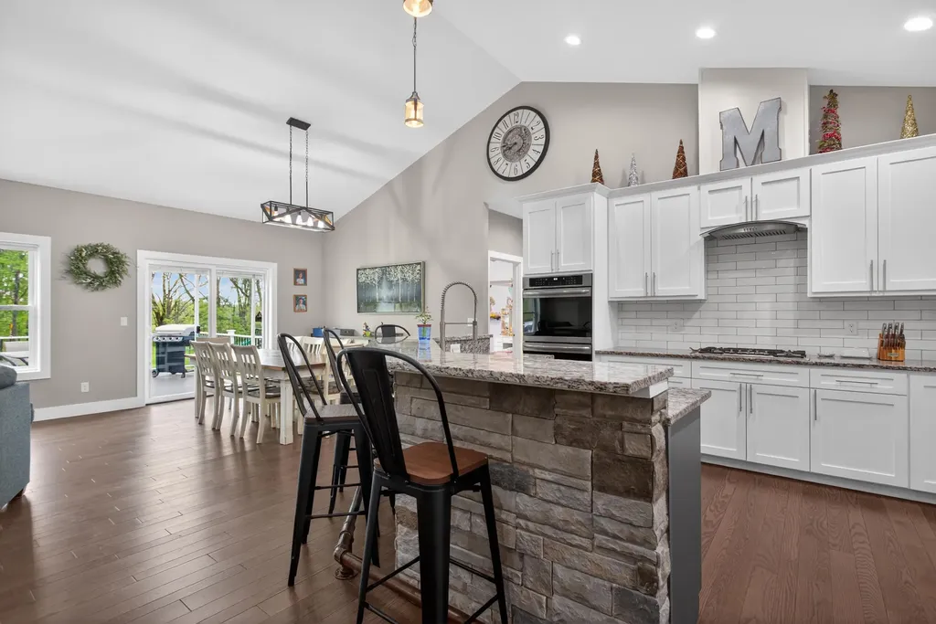 7615 Lansing Avenue Rives Township MI 49201