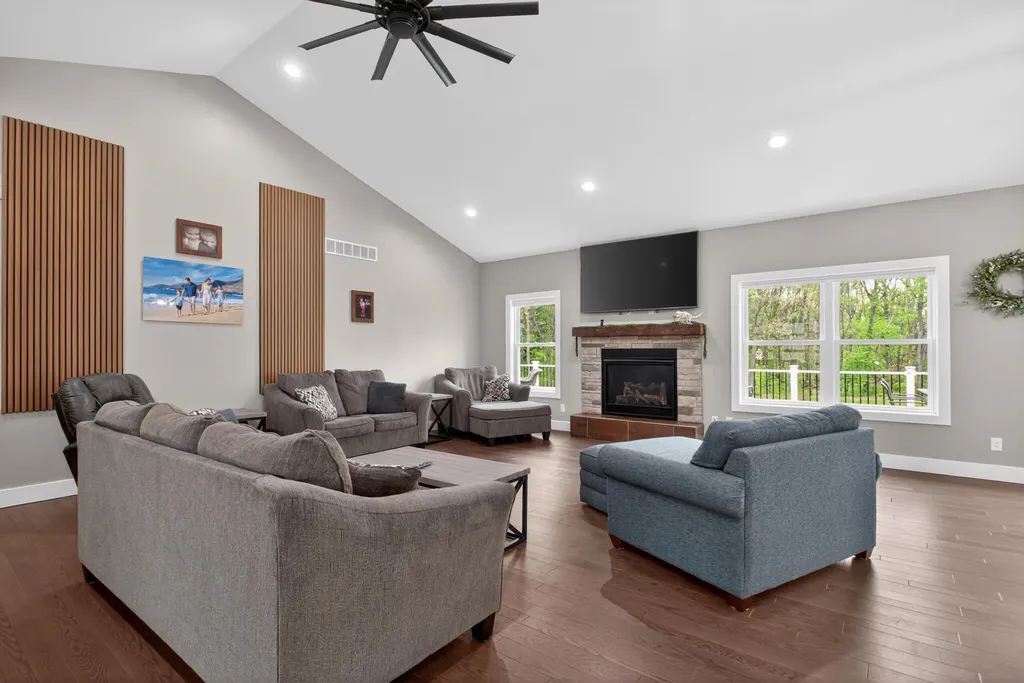 7615 Lansing Avenue Rives Township MI 49201