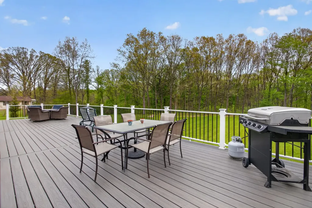 7615 Lansing Avenue Rives Township MI 49201