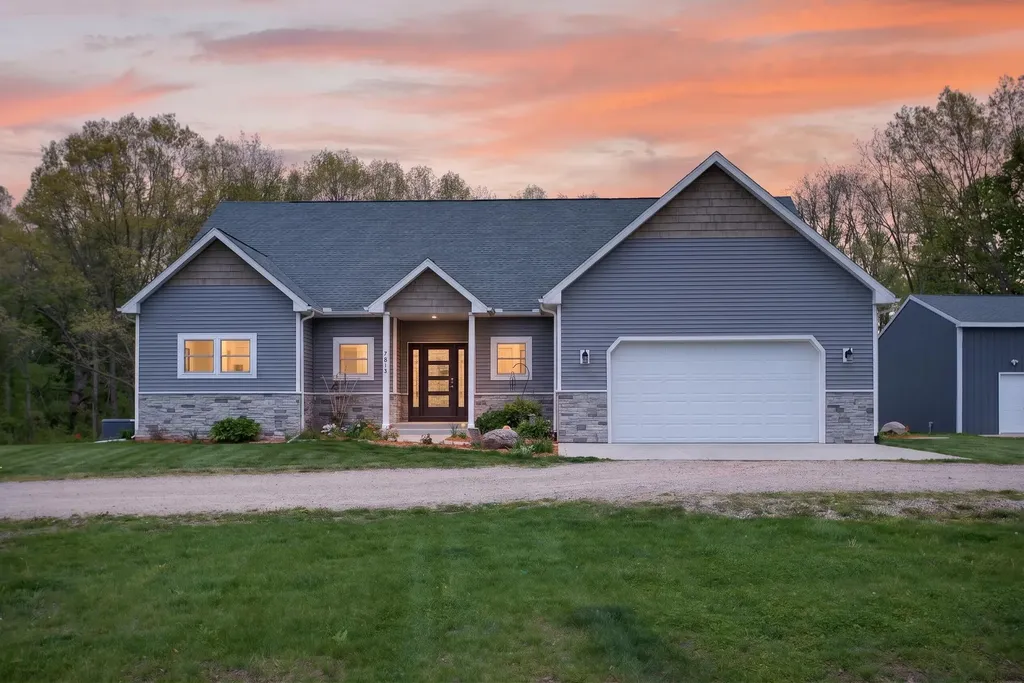 7615 Lansing Avenue Rives Township MI 49201