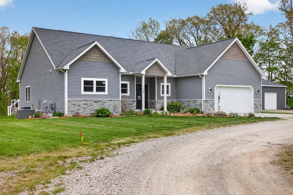 7615 Lansing Avenue Rives Township MI 49201