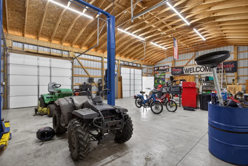 7615 Lansing Avenue Rives Township MI 49201