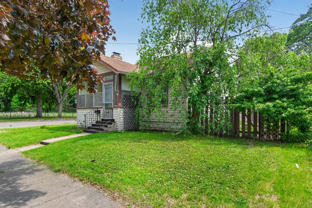 1101 Woodsum Street Jackson City MI 49203