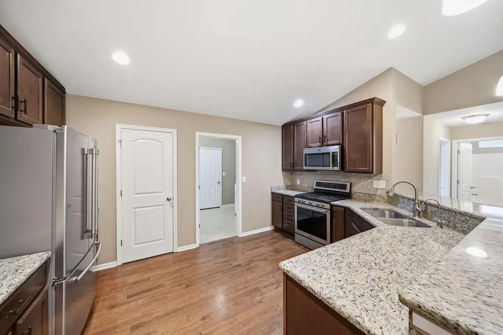 4032 Stoneridge Drive Summit Township MI 49203