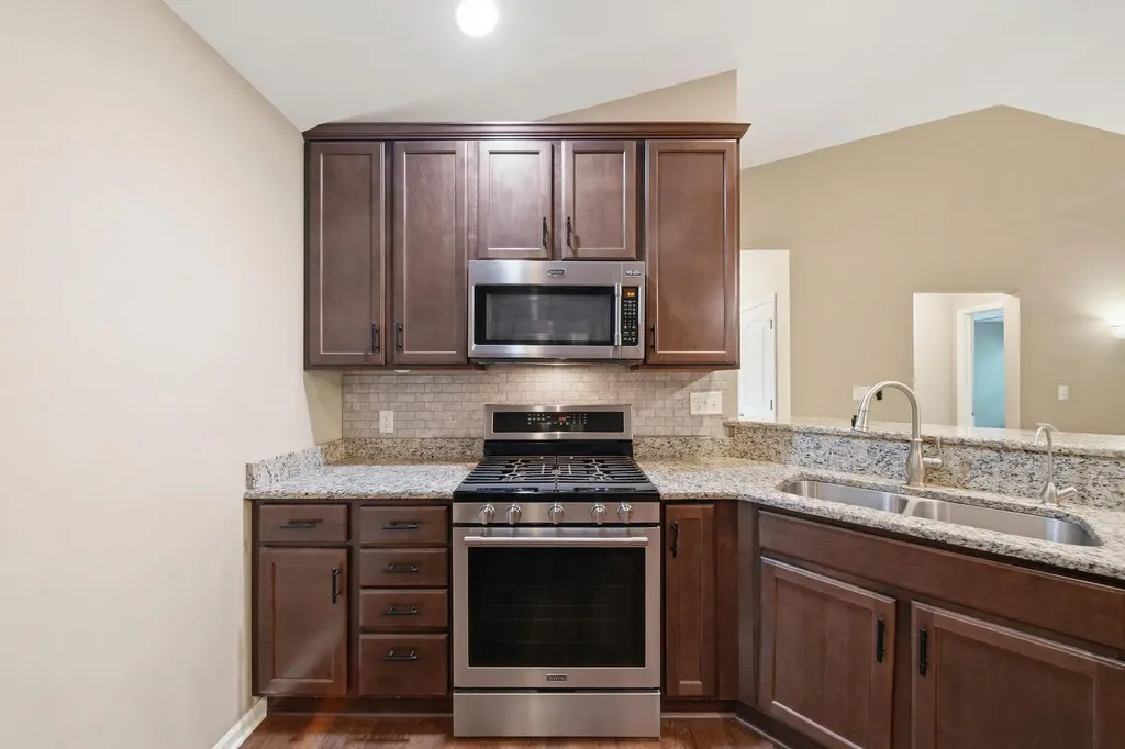4032 Stoneridge Drive Summit Township MI 49203