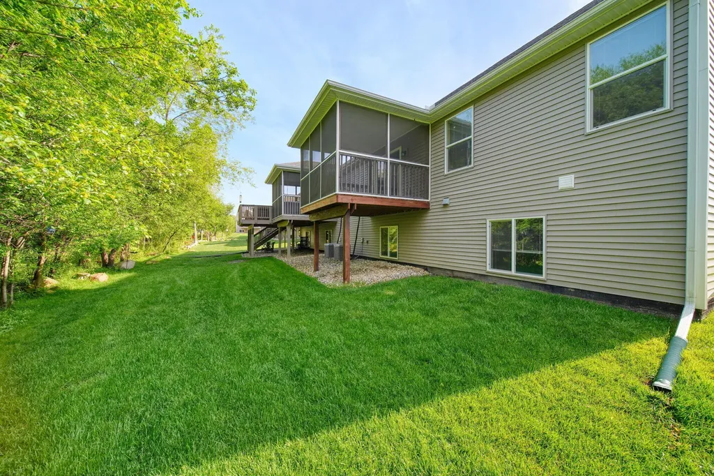 4032 Stoneridge Drive Summit Township MI 49203