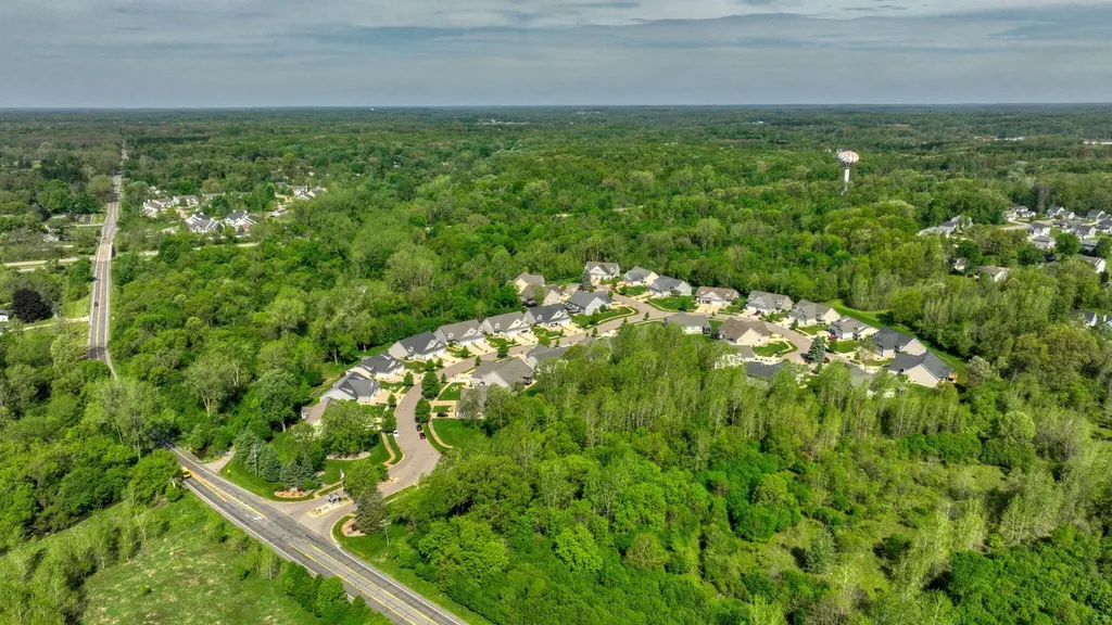4032 Stoneridge Drive Summit Township MI 49203