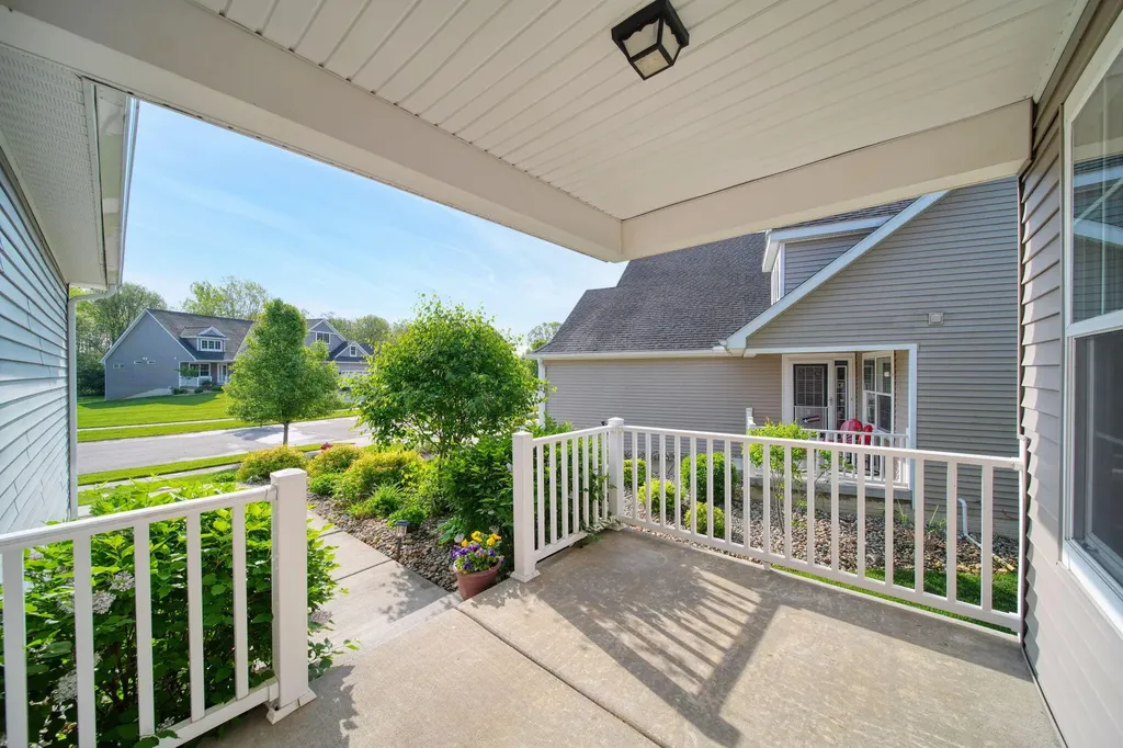4032 Stoneridge Drive Summit Township MI 49203