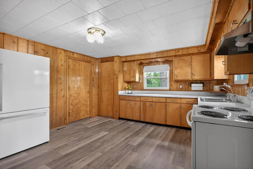 10337 Springville Highway Cambridge Township MI 49265
